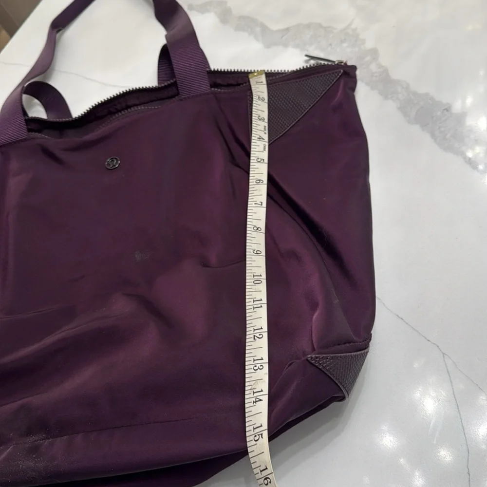 ***SOLD ON MERCARI***Lululemon purple zipper tote bag - Picture 7 of 10